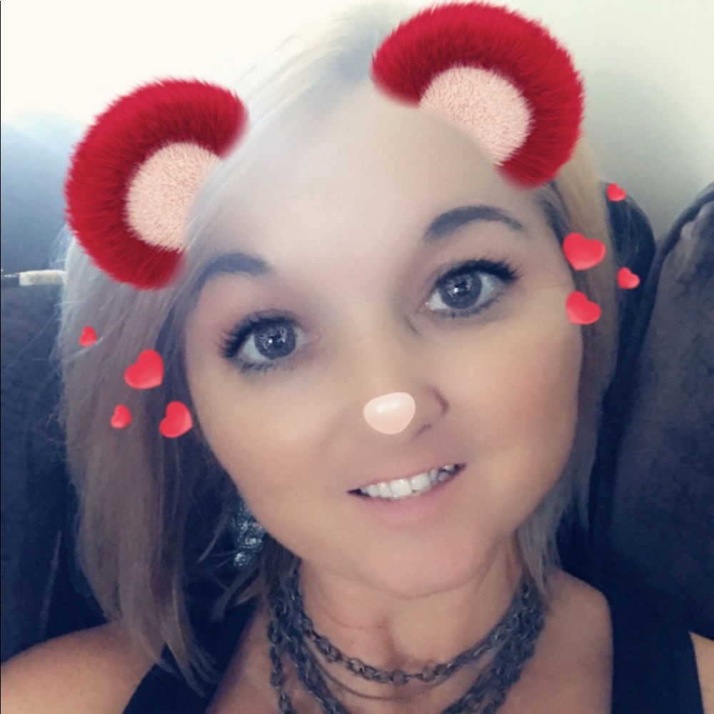 Meet your posher and family